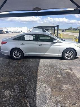 2017 Hyundai SONATA Base