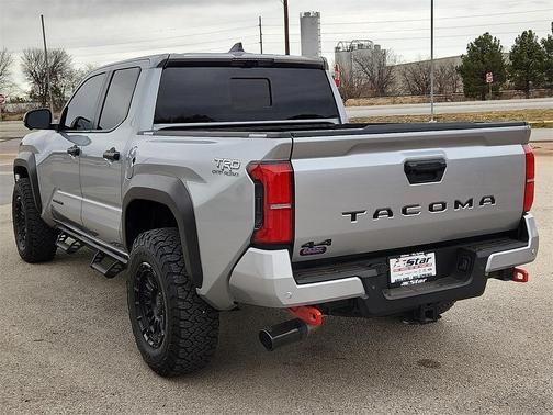 2025 Toyota Tacoma TRD Off Road