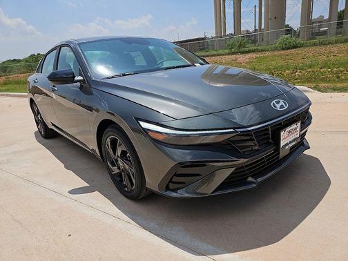 Amazon Gray 2026 Hyundai ELANTRA SEL SPORT PREMIUM