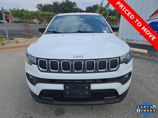 2023 Jeep Compass Latitude Lux