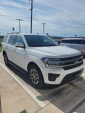 Oxford White 2024 Ford Expedition XLT
