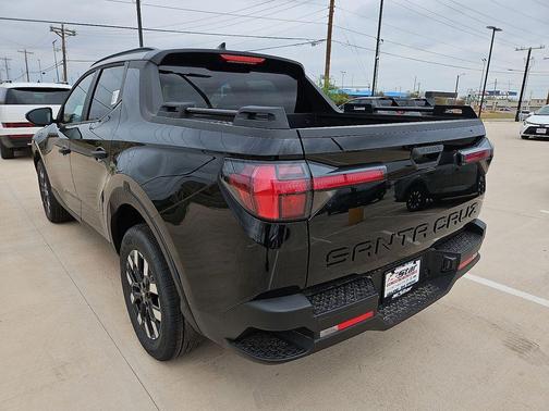 Phantom Black 2026 Hyundai SANTA CRUZ SEL