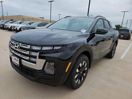 Phantom Black 2026 Hyundai SANTA CRUZ SEL