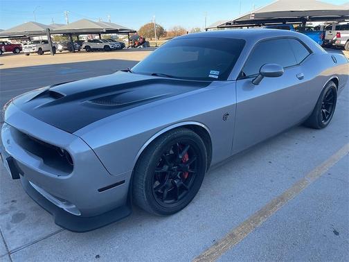 2016 Dodge Challenger SRT Hellcat