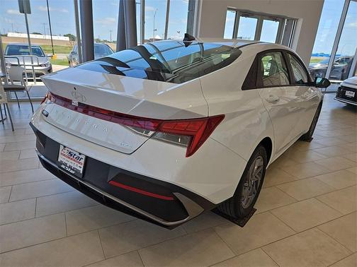 2025 Hyundai ELANTRA HEV Blue