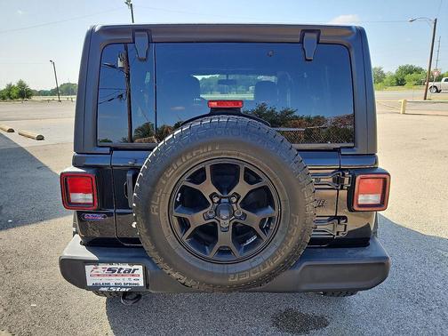 Black Clearcoat 2020 Jeep Wrangler Unlimited Sport