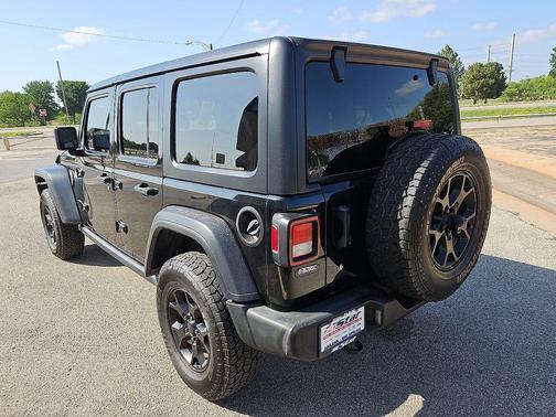 Black Clearcoat 2020 Jeep Wrangler Unlimited Sport