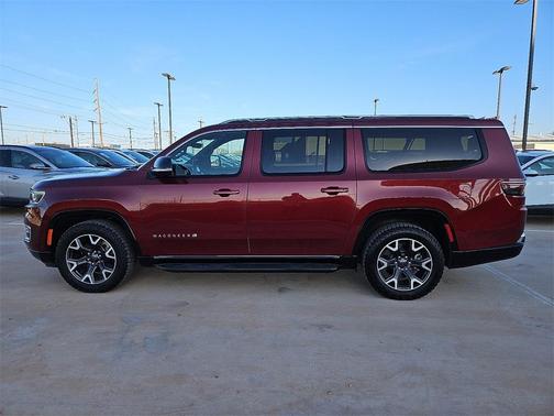 2023 Jeep Wagoneer L Series III