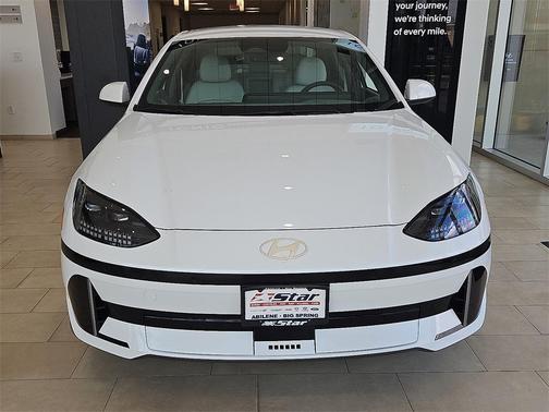 2025 Hyundai IONIQ 6 SEL