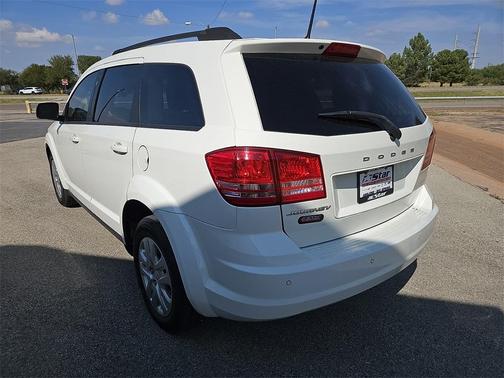 2020 Dodge Journey SE Value