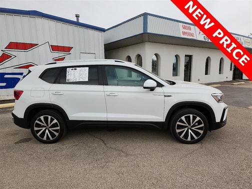 2024 Volkswagen Taos 1.5T SE