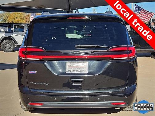 2021 Chrysler Pacifica Touring-L
