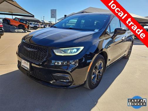 2021 Chrysler Pacifica Touring-L