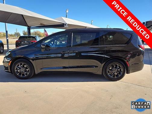 2021 Chrysler Pacifica Touring-L