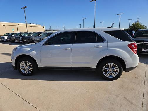 2017 Chevrolet Equinox LS