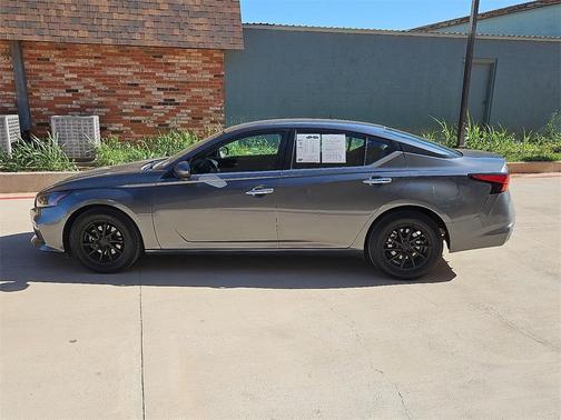 2022 Nissan Altima 2.5 S