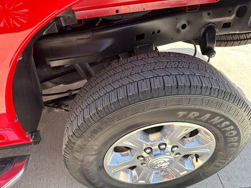 Flame Red Clearcoat 2026 RAM 2500 Big Horn