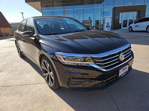 2022 Volkswagen Passat 2.0T SE