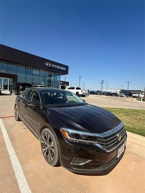 2022 Volkswagen Passat 2.0T SE