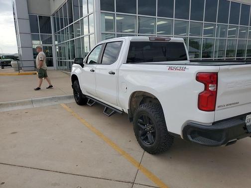 Summit White 2020 Chevrolet Silverado 1500 LT Trail Boss