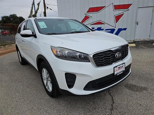 2019 Kia Sorento LX