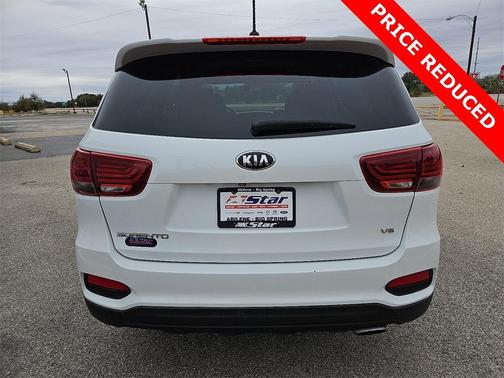 2019 Kia Sorento LX