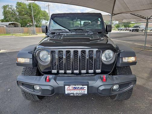 Black Clearcoat 2022 Jeep Gladiator Rubicon