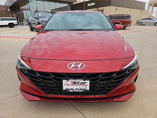 Scarlet Red Pearl 2022 Hyundai ELANTRA SEL