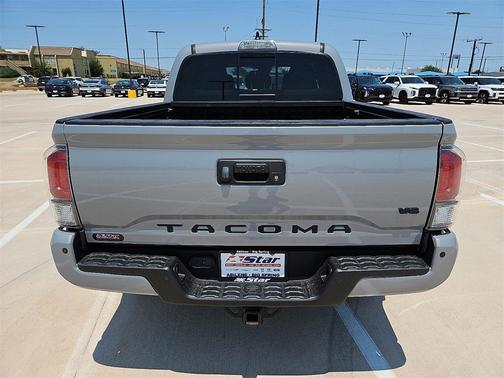 2020 Toyota Tacoma TRD Sport