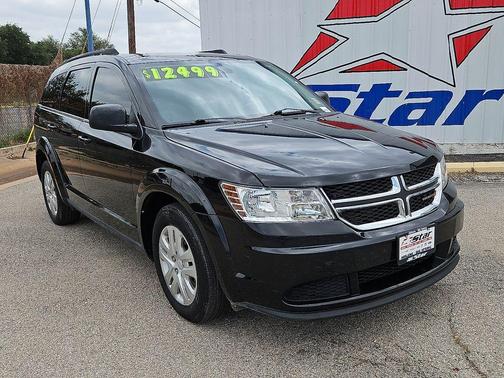 Pitch Black Clearcoat 2020 Dodge Journey SE Value