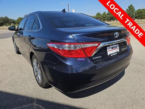 2016 Toyota Camry Hybrid XLE