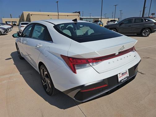 2025 Hyundai ELANTRA HEV Limited