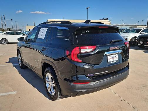 2022 GMC Terrain SLE