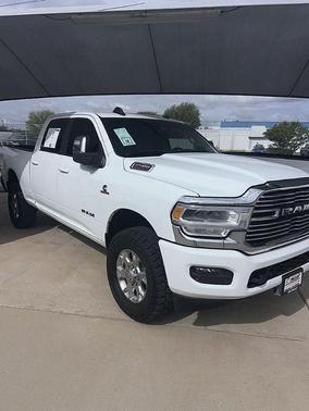 Bright White Clearcoat 2024 RAM 2500 Laramie
