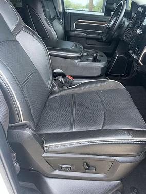 Bright White Clearcoat 2024 RAM 2500 Laramie