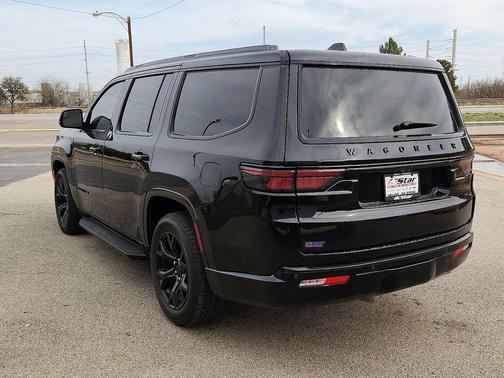 2023 Jeep Wagoneer Series II