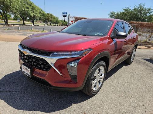 Crimson Metallic 2025 Chevrolet Trax LS