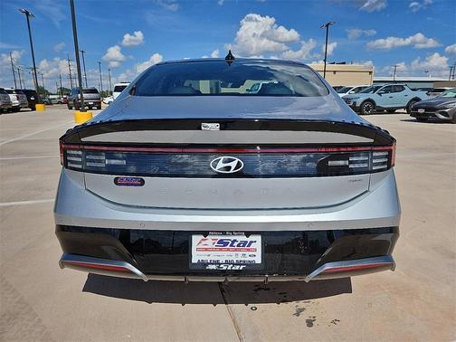 2025 Hyundai SONATA Hybrid Limited