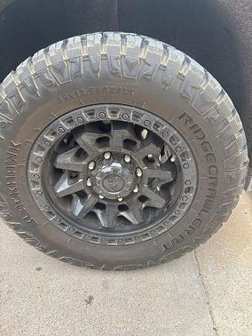 2024 GMC Sierra 2500 SLE