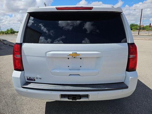 Summit White 2016 Chevrolet Tahoe LS