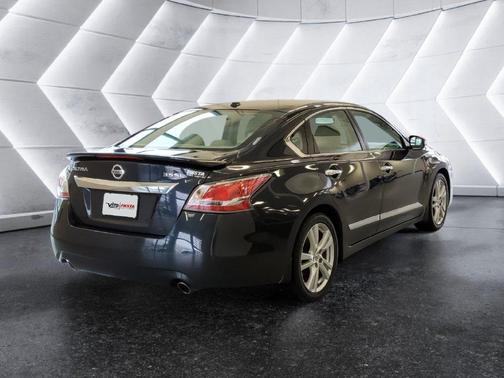 Storm Blue 2015 Nissan Altima 3.5 SL