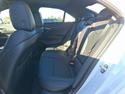 2026 Cadillac CT4 Premium Luxury RWD