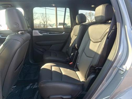 2025 Cadillac XT6 Premium Luxury AWD