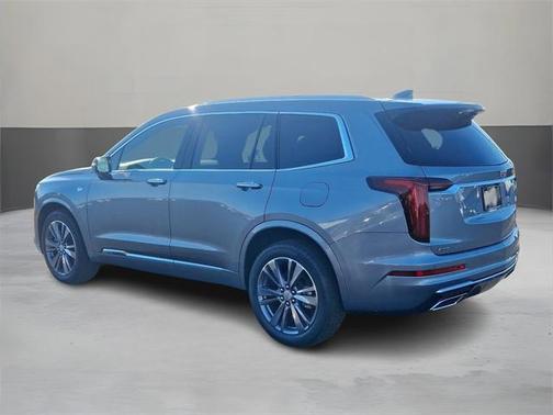 2025 Cadillac XT6 Premium Luxury AWD