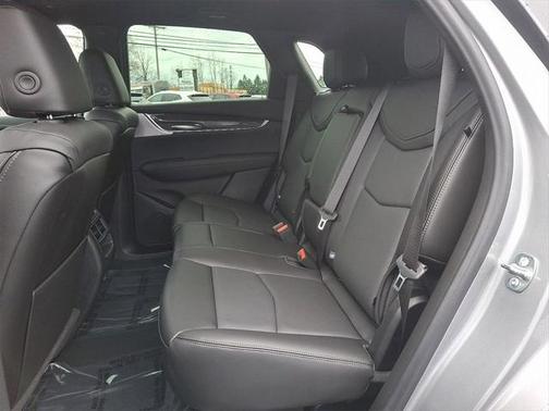 2025 Cadillac XT5 Sport