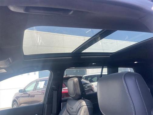 2022 Cadillac XT6 Sport AWD