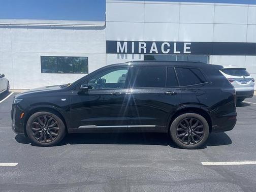 2022 Cadillac XT6 Sport AWD
