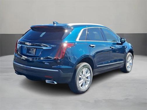 2025 Cadillac XT5 Luxury