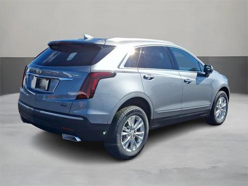 2025 Cadillac XT5 Luxury