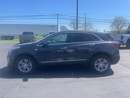 2022 Cadillac XT5 Premium Luxury